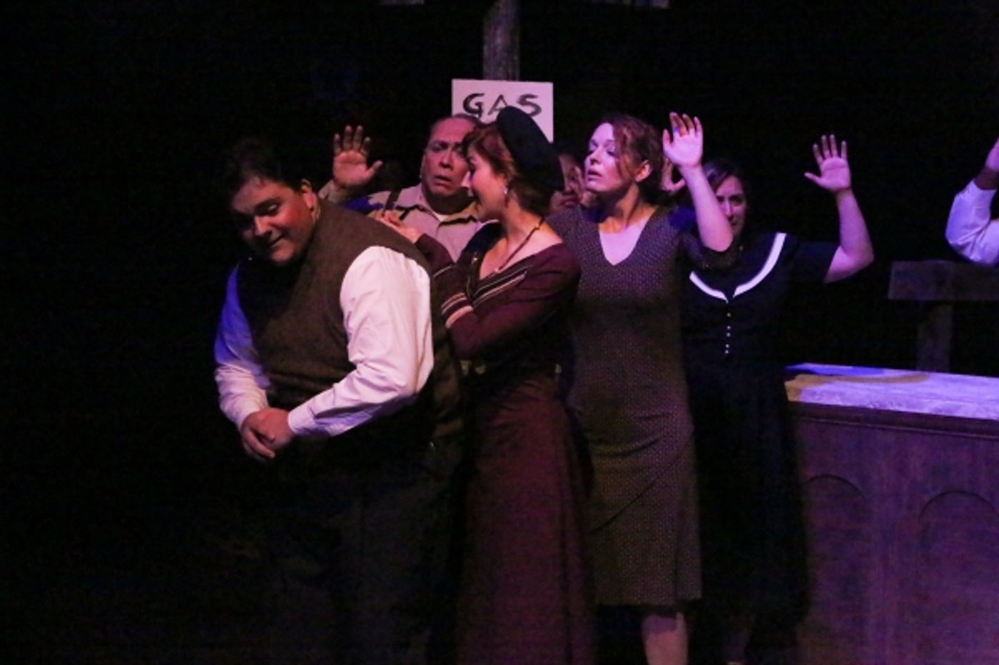 Photo Flash: New Shots from New Line's BONNIE & CLYDE  Image