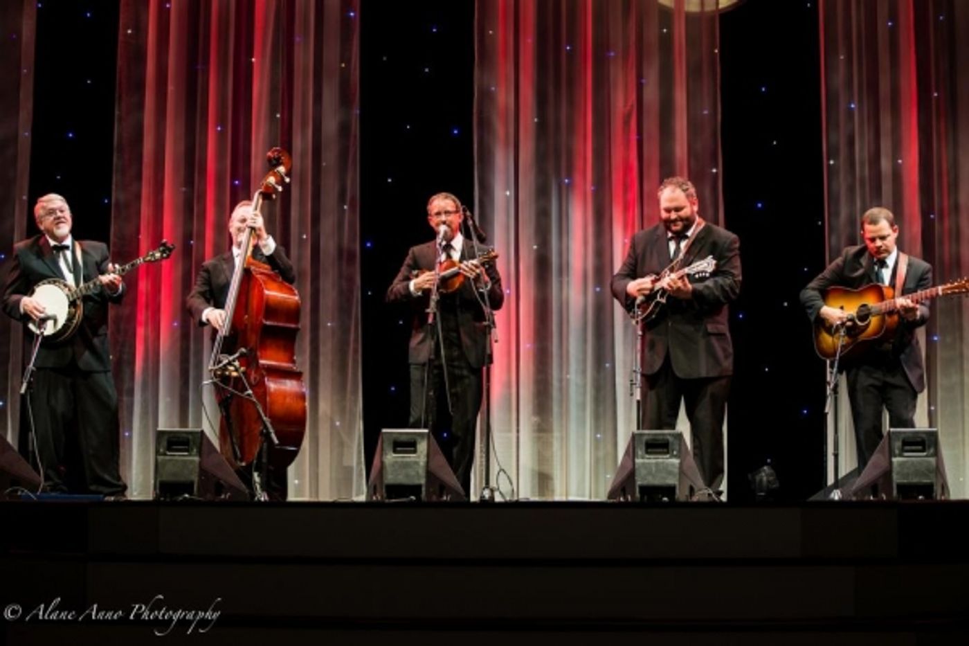 Photo Flash: Balsam Range Wins IBMA Vocal Group and Entertainer of the Year at IBMA Awards Photo Flash: Balsam Range Wins IBMA Vocal Group and Entertainer of the Year at IBMA Awards Image