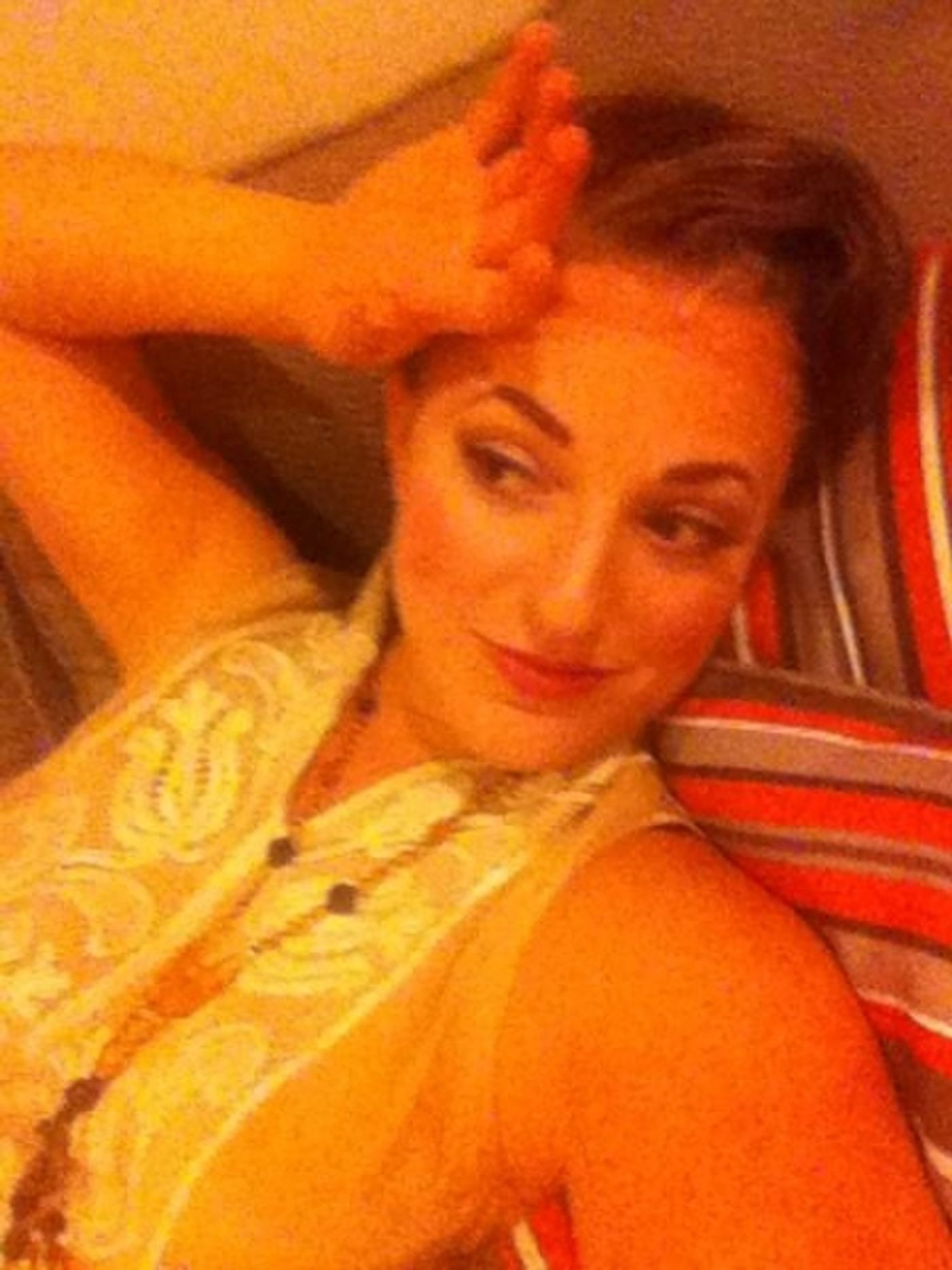 Photo Flash: Saturday Intermission Pics October 4 - MISS SAIGON Parodies THE COMMITMENTS, and More  Image