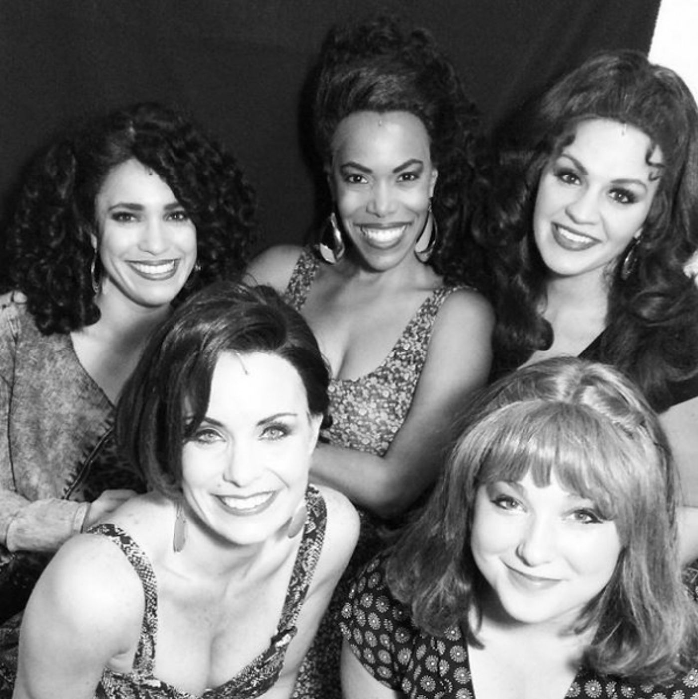 Photo Flash: Saturday Intermission Pics October 4 - Part 2 - ALADDIN Cast Cuddles with Teddy Bears, and More  Image