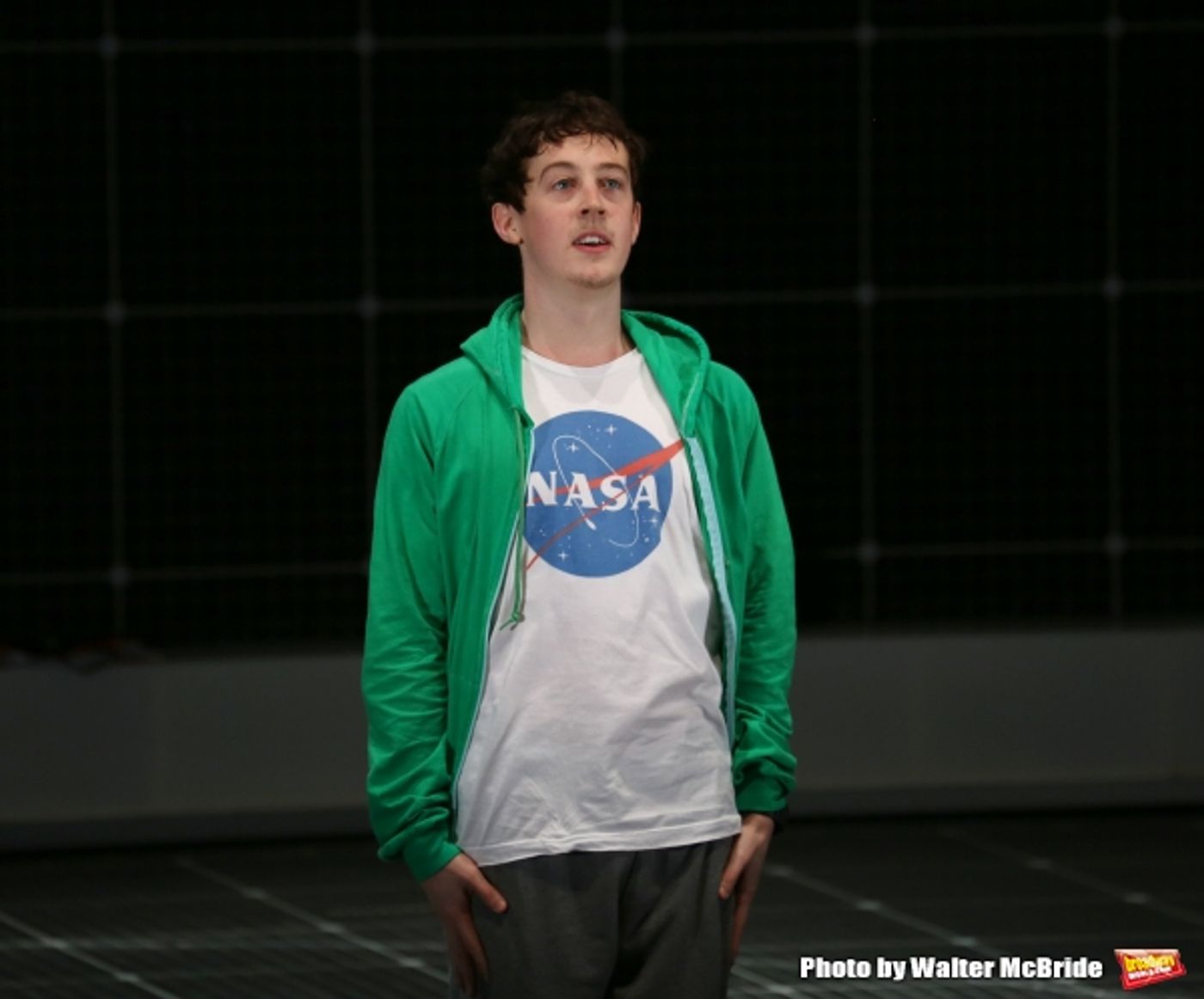 Photo Coverage: THE CURIOUS INCIDENT OF THE DOG IN THE NIGHT-TIME Cast Takes Opening Nght Bows Image
