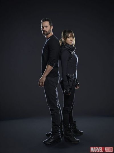  Brett Dalton and Chloe Bennet Photo