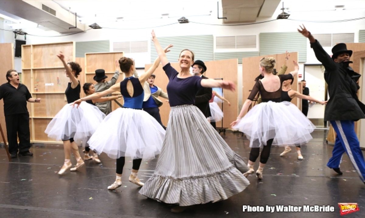 Karen Ziemba and cast   at 