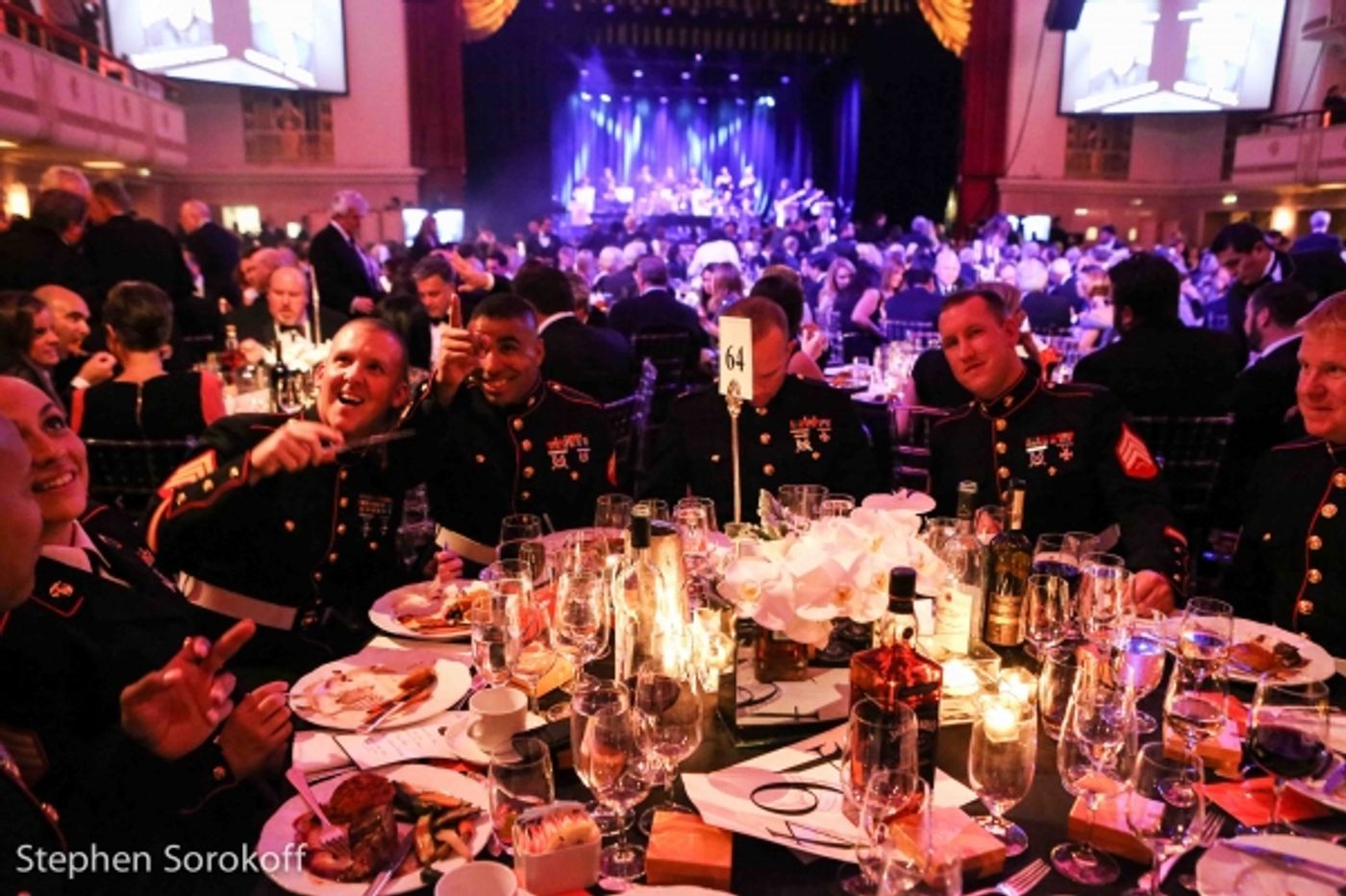 Photo Coverage: Robert De Niro and Carlos Slim Honored at Friars Foundation Gala Photo Coverage: Robert De Niro and Carlos Slim Honored at Friars Foundation Gala Image