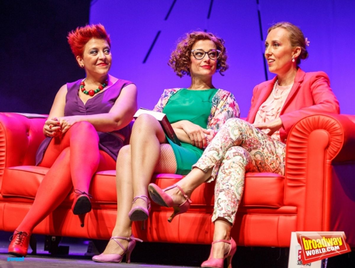 Maria Jose Santos, Maria Blanco y Celia Vergara at 