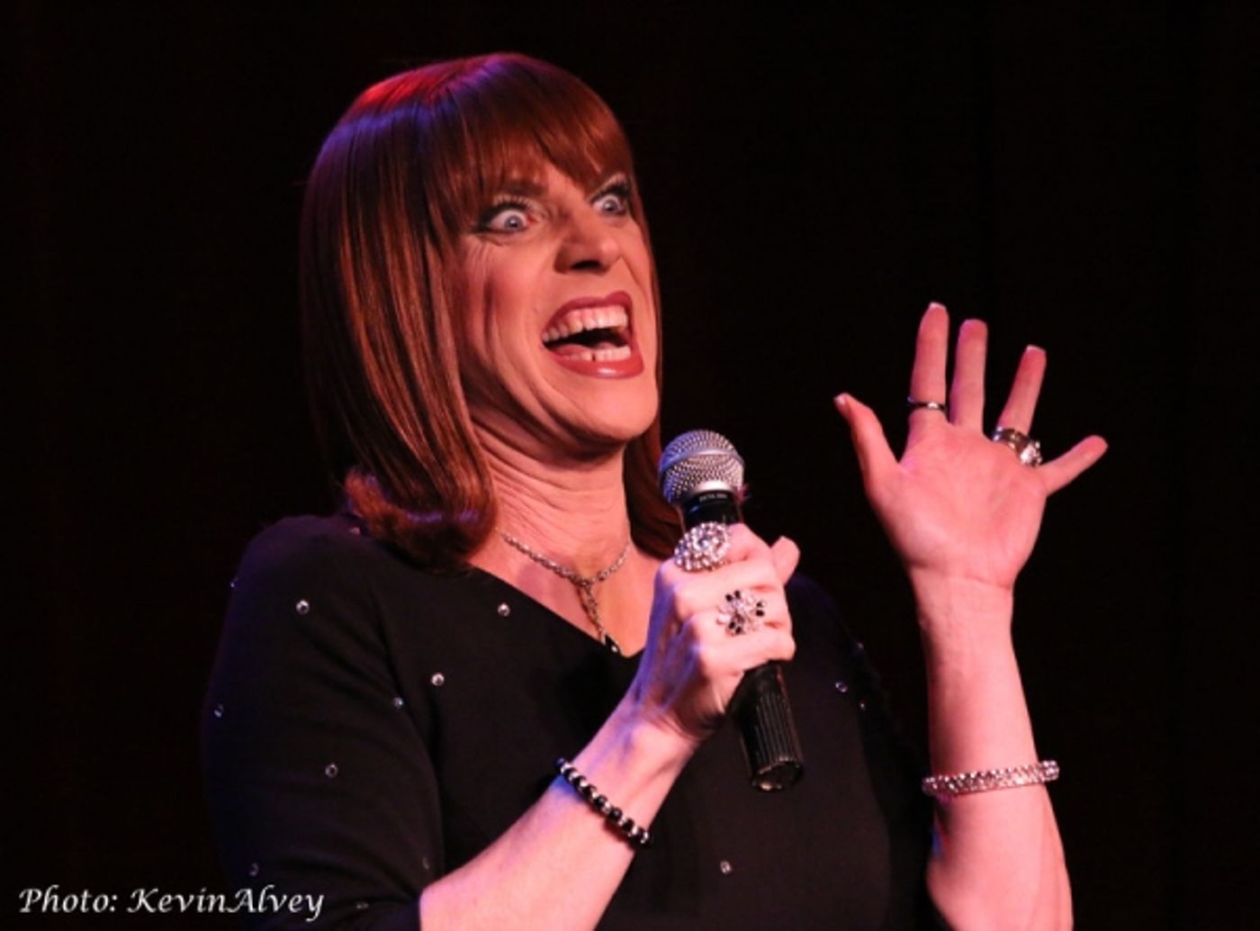 Photo Flash: Miss Coco Peru Comes to Birdland  Image