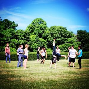 Rachel Jett, NTI Artsitic Director, demonstrates for the class. Photo