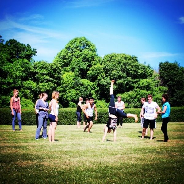 Rachel Jett, NTI Artsitic Director, demonstrates for the class. Photo