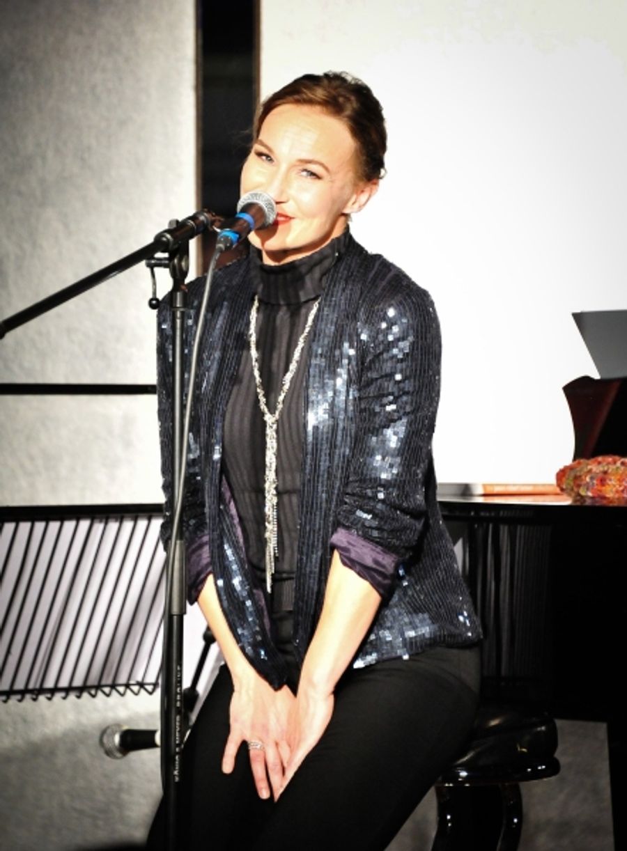 Photo Coverage: Joanna Riding In Cabaret! Image