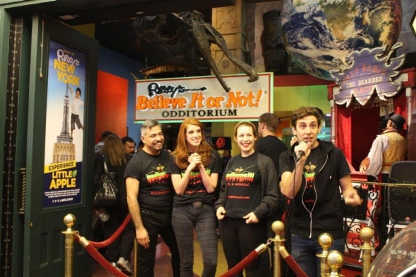 Photo Flash: Cast of BEDBUGS!!! Performs in Times Square  Image
