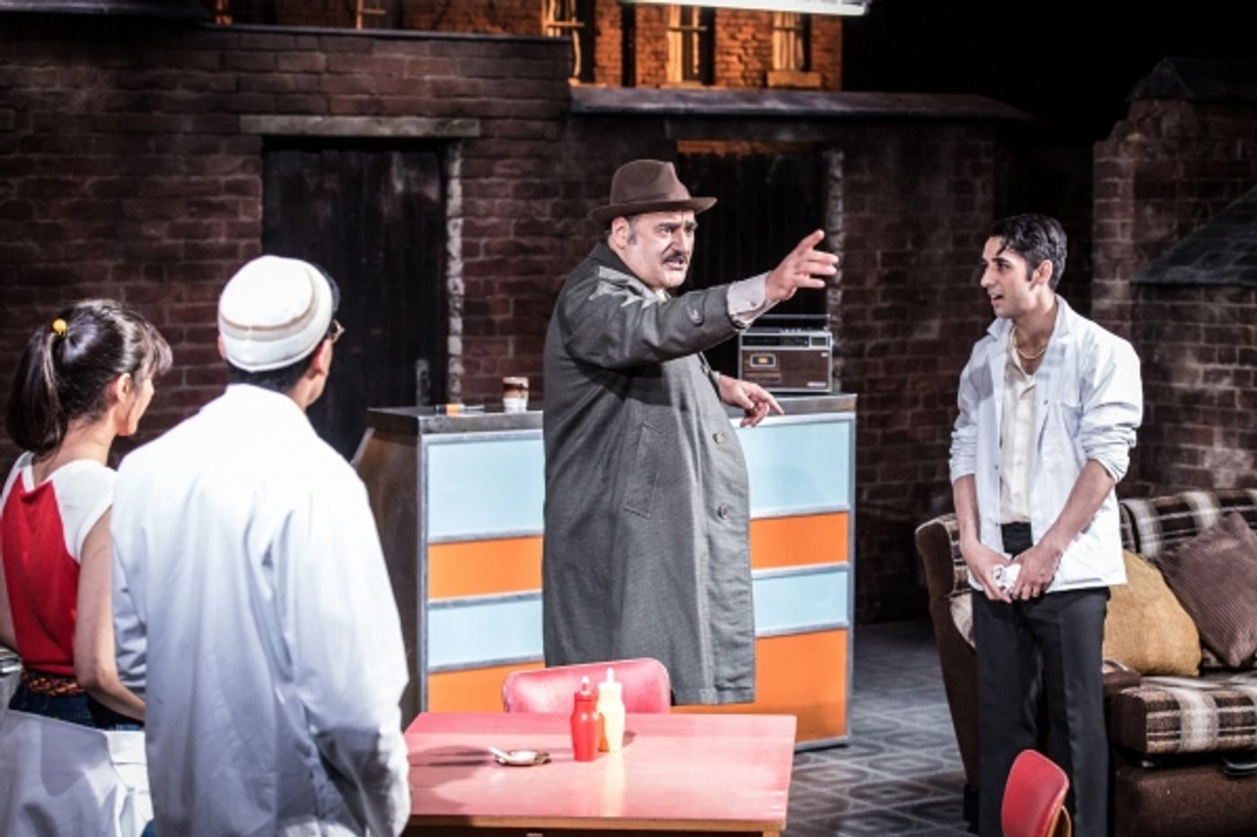 Photo Coverage: More From EAST IS EAST, Starring Jane Horrocks!  Image