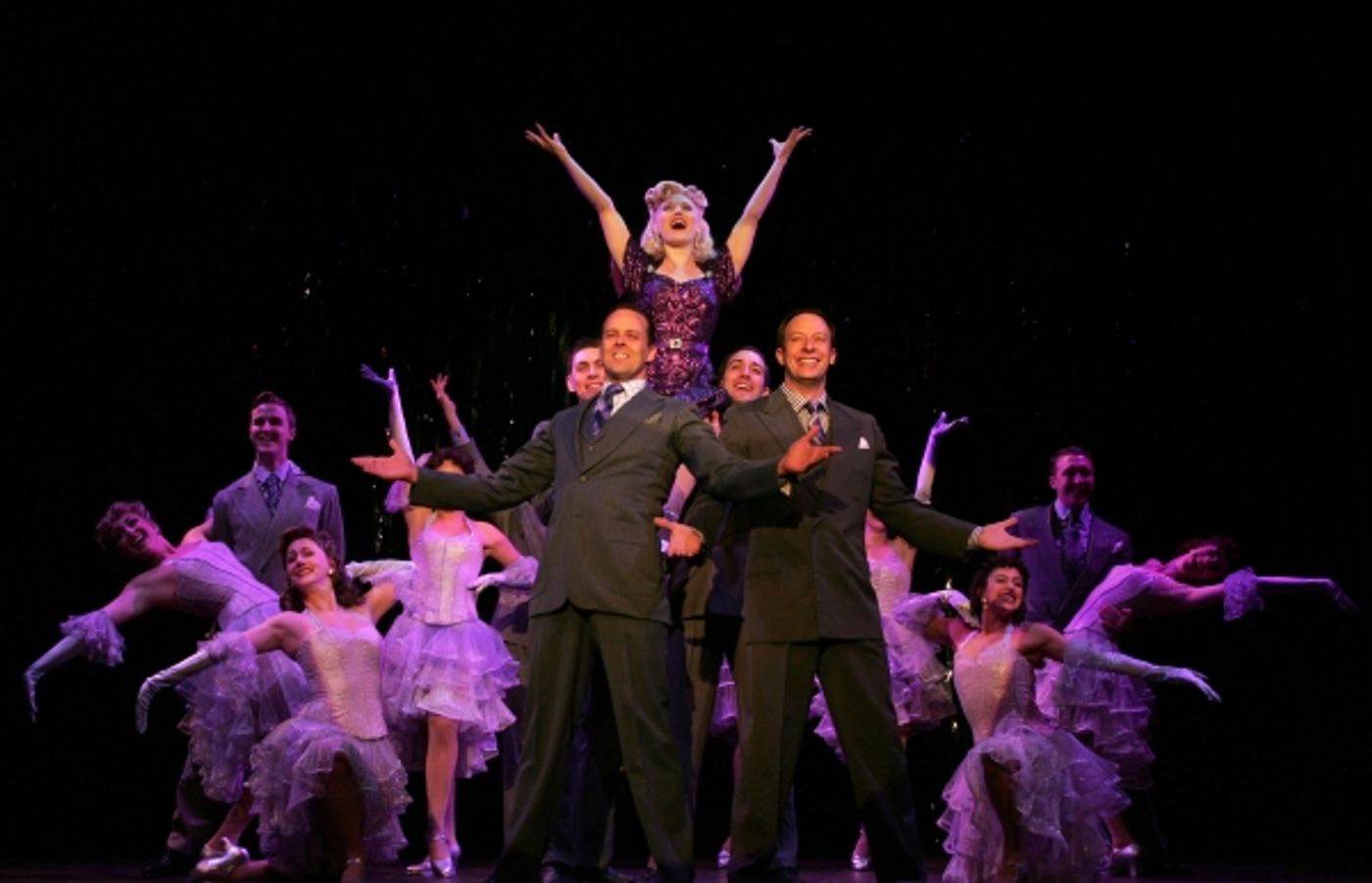 Photo Flash: First Look at Patti Murin, Noah Racey and More in Goodspeed's HOLIDAY INN  Image