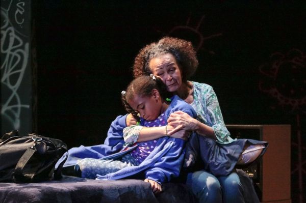 Taliyah Whitaker and Lizan Mitchell Photo