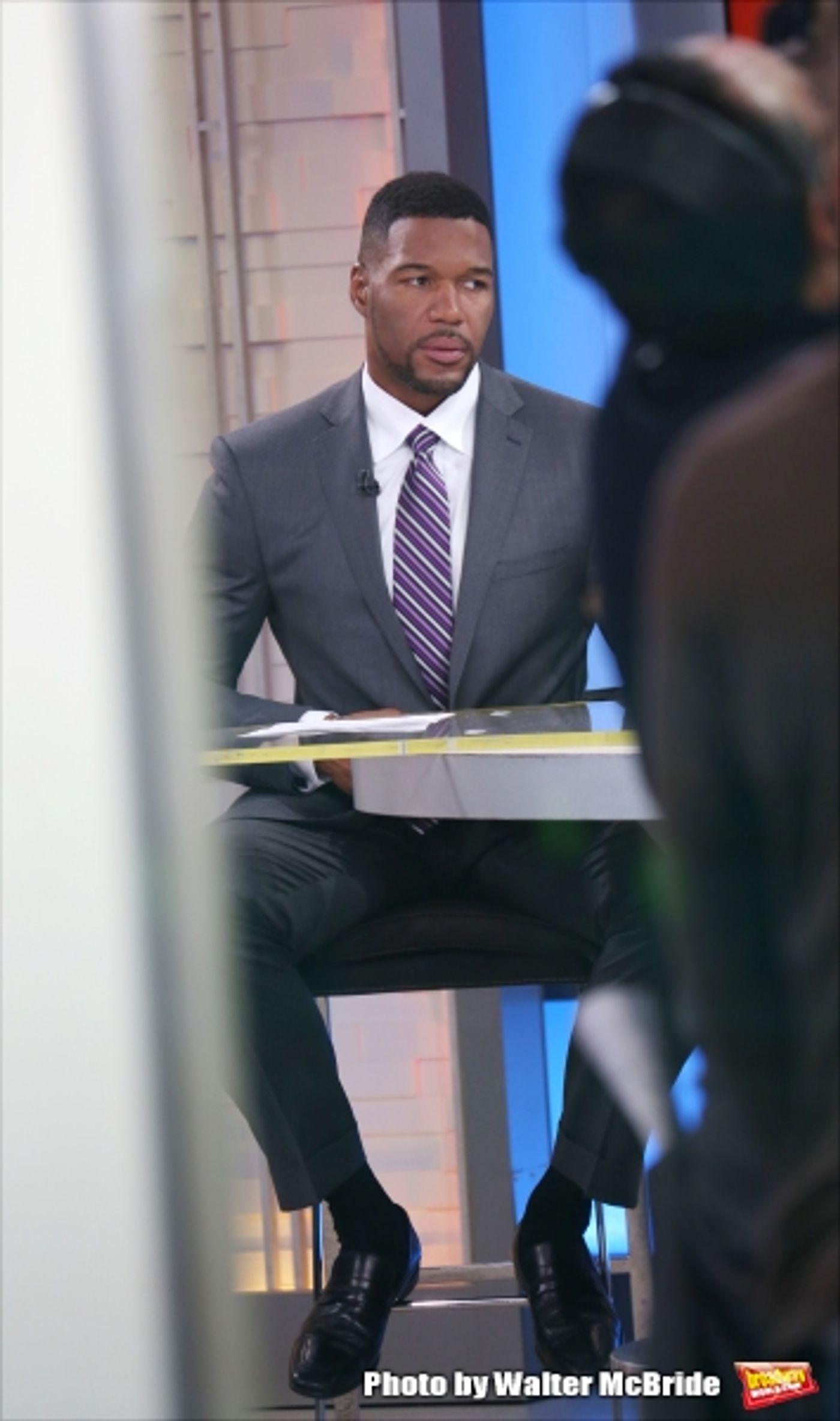 Photo Coverage: On the Set of GOOD MORNING AMERICA with Michael Strahan  Image