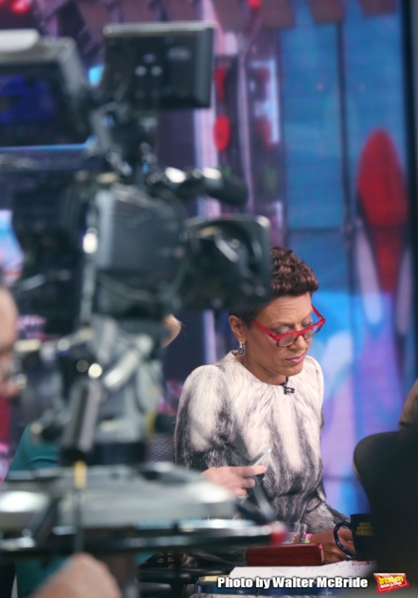 Photo Coverage: A Visit with the Cast of GOOD MORNING AMERICA Image