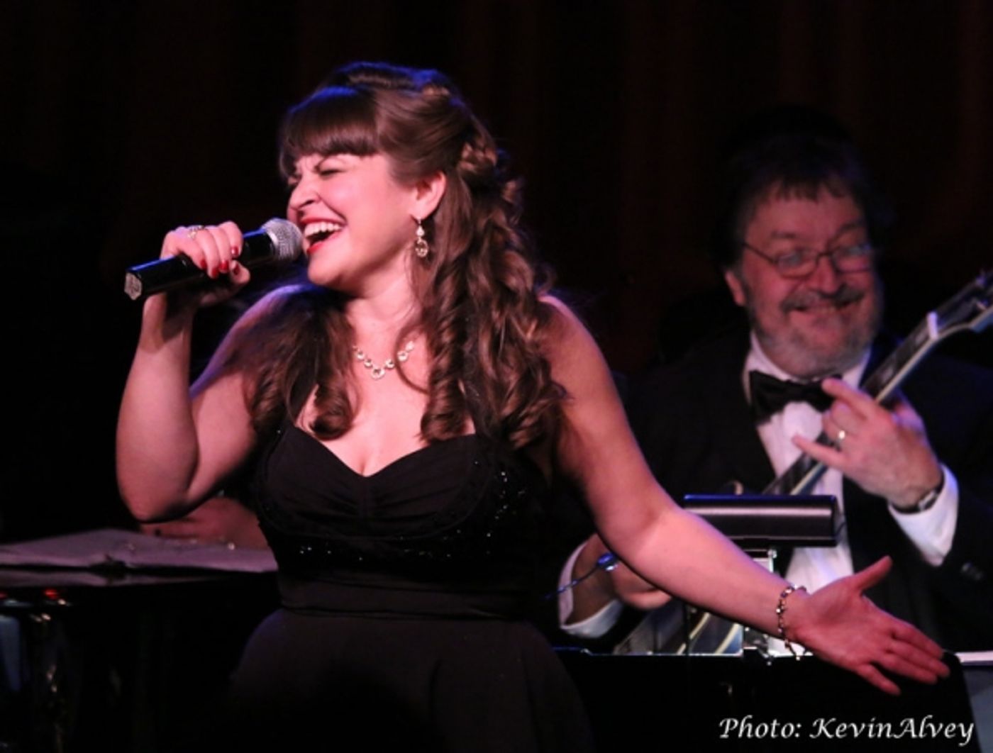 Photo Flash: Jenna Esposito Celebrates Italian-American Singers at Birdland  Image
