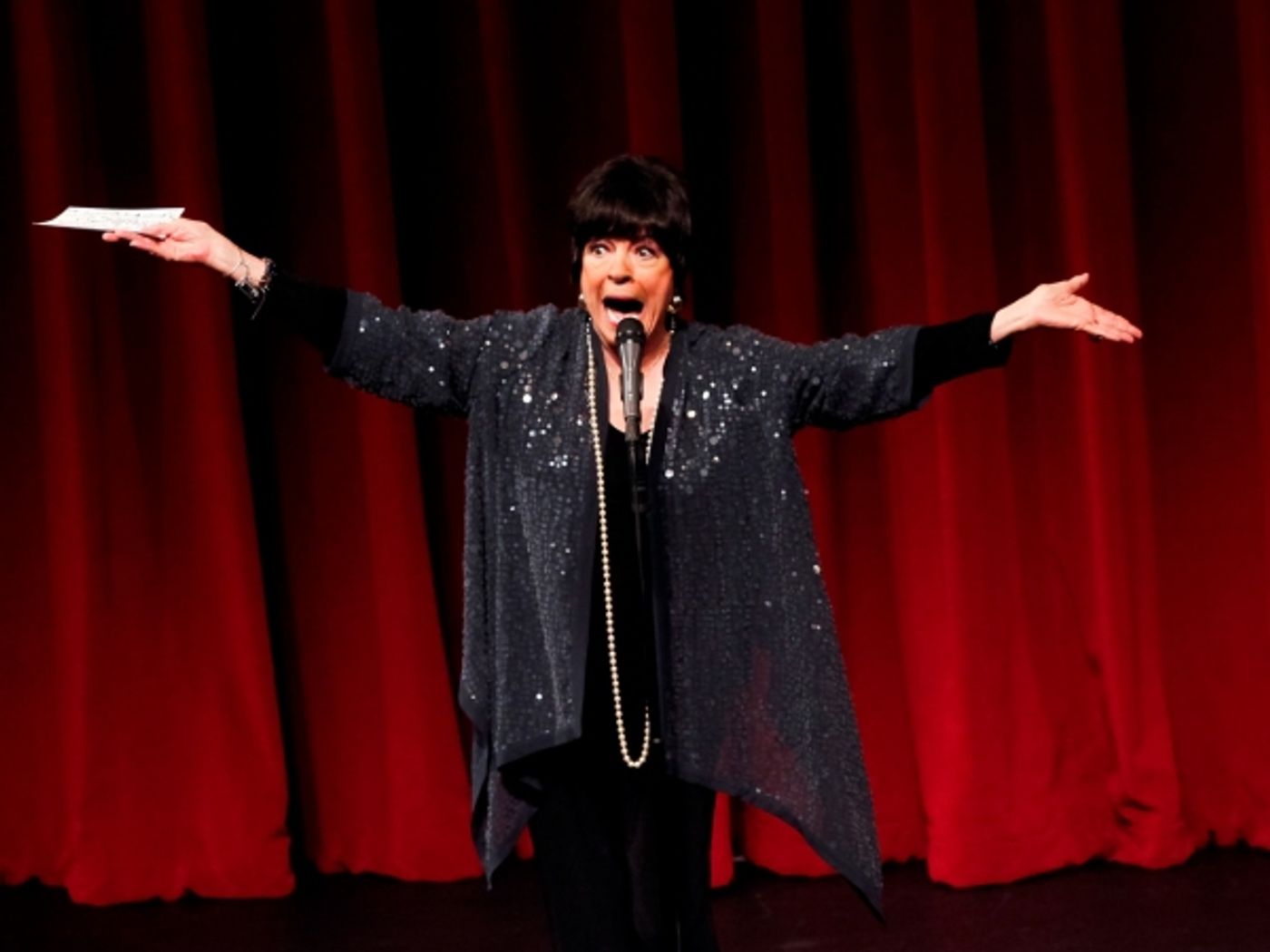 Photo Flash: Joey Fatone, Florence Henderson, Bruce Vilanch and More in CELEBRITY AUTOBIOGRAPHY's Benefit for A&O  Image