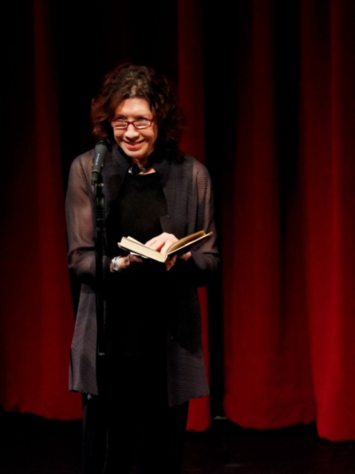 Photo Flash: Joey Fatone, Florence Henderson, Bruce Vilanch and More in CELEBRITY AUTOBIOGRAPHY's Benefit for A&O  Image