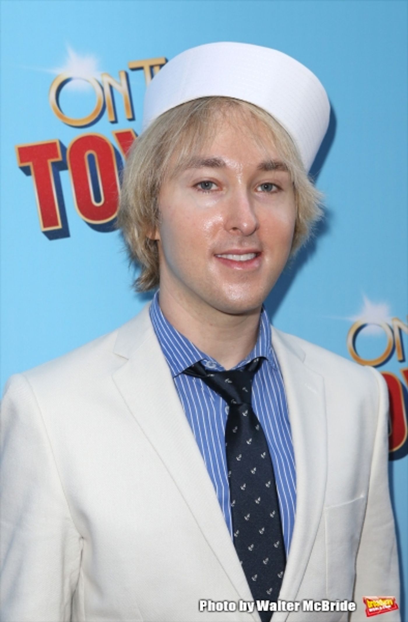 Photo Coverage: Stars Hit the ON THE TOWN Red Carpet Image