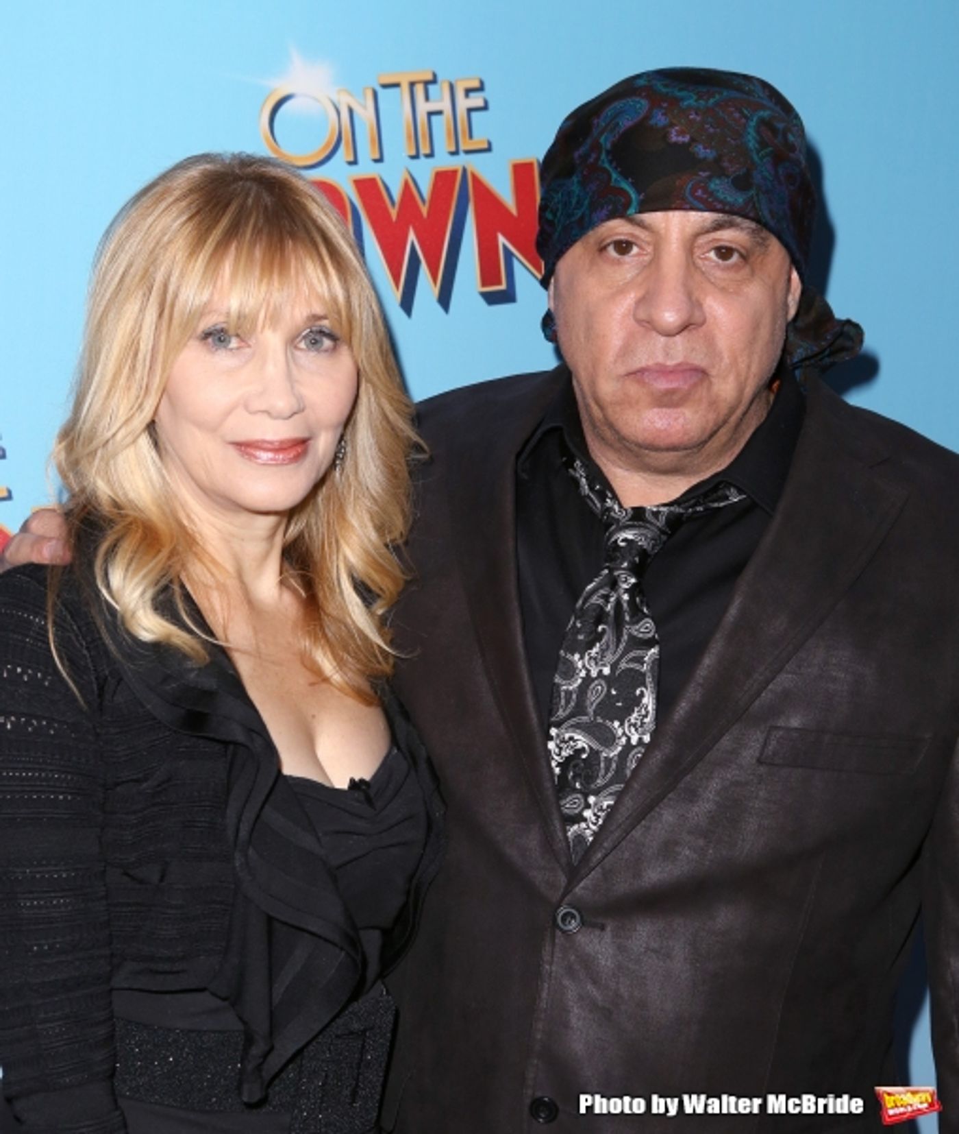 Photo Coverage: Stars Hit the ON THE TOWN Red Carpet Image