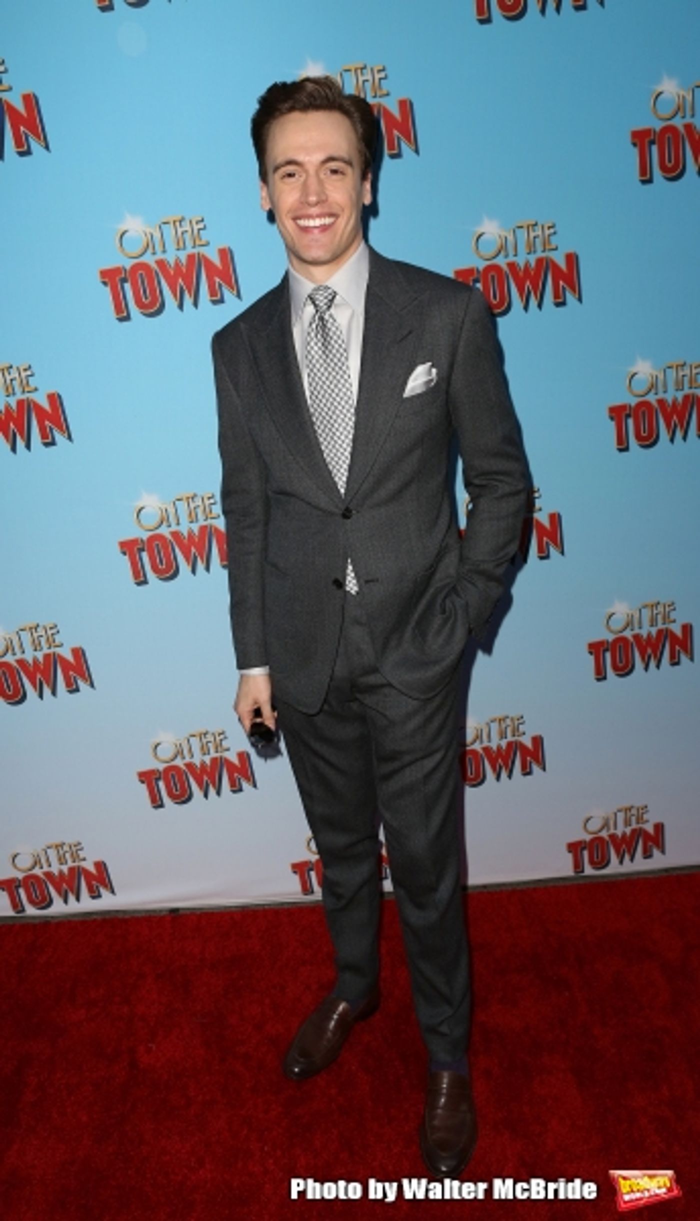 Photo Coverage: Stars Hit the ON THE TOWN Red Carpet Image