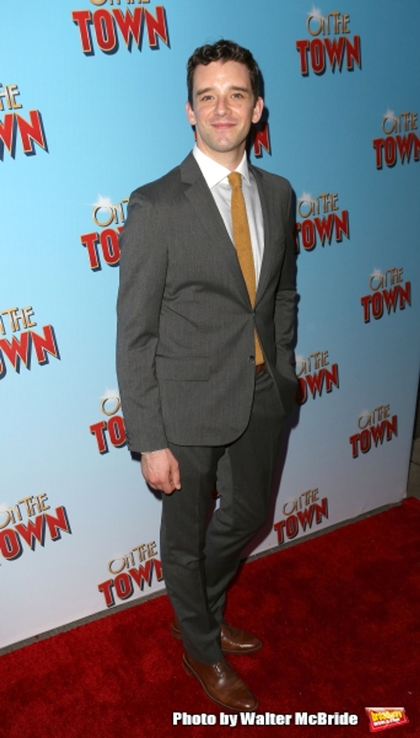 Photo Coverage: Stars Hit the ON THE TOWN Red Carpet Image