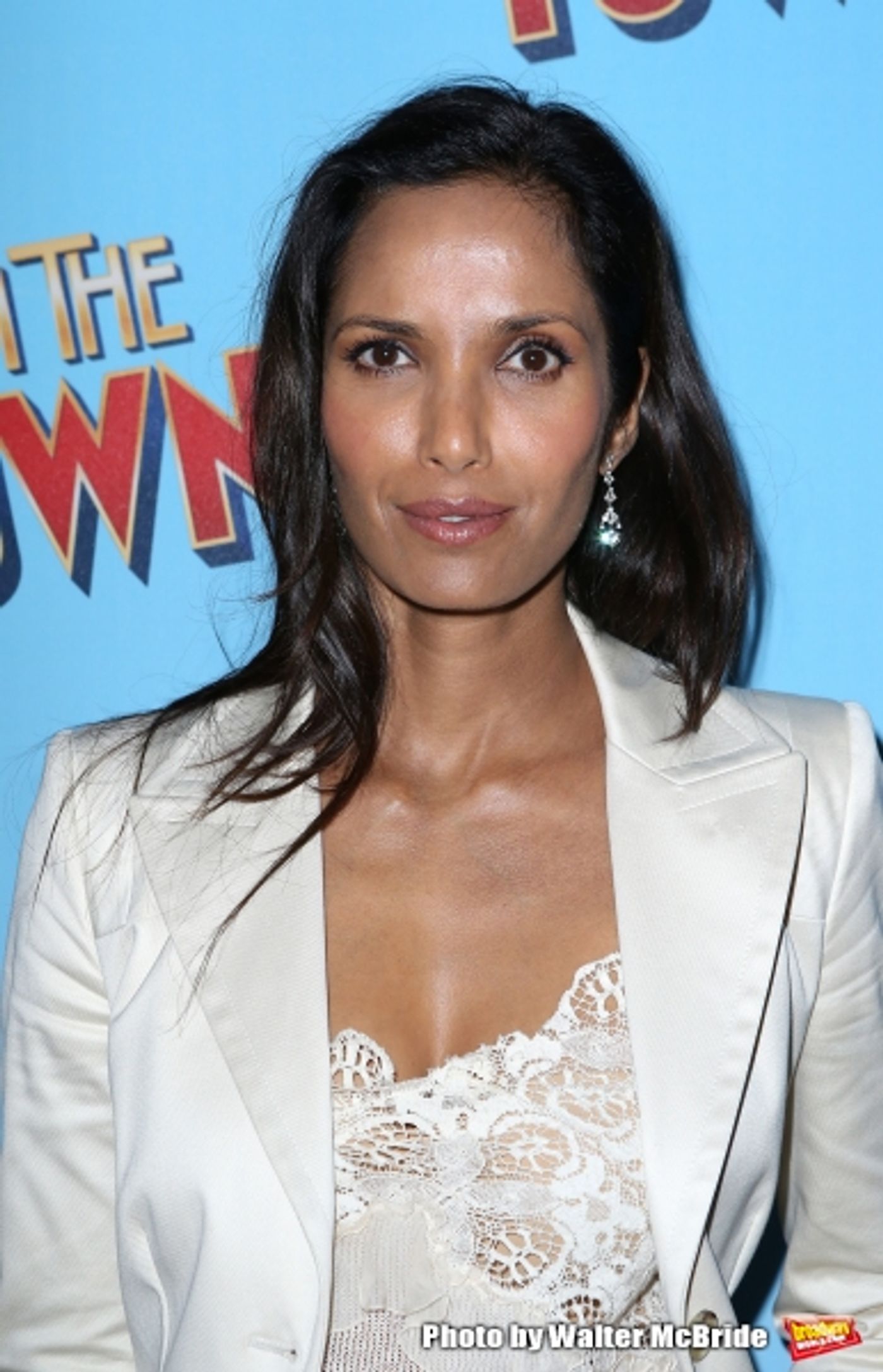 Photo Coverage: Stars Hit the ON THE TOWN Red Carpet Image