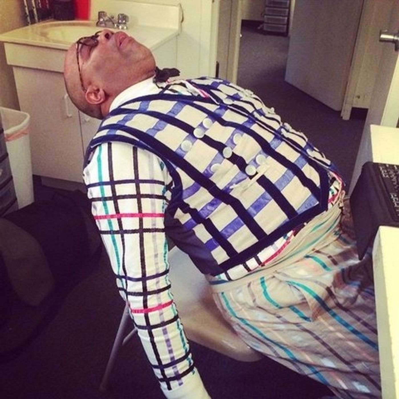 Photo Flash: Saturday Intermission Pics October 18 - MISS SAIGON Cast 'Steals' PIPPIN, and More! Photo Flash: Saturday Intermission Pics October 18 - MISS SAIGON Cast 'Steals' PIPPIN, and More! Image