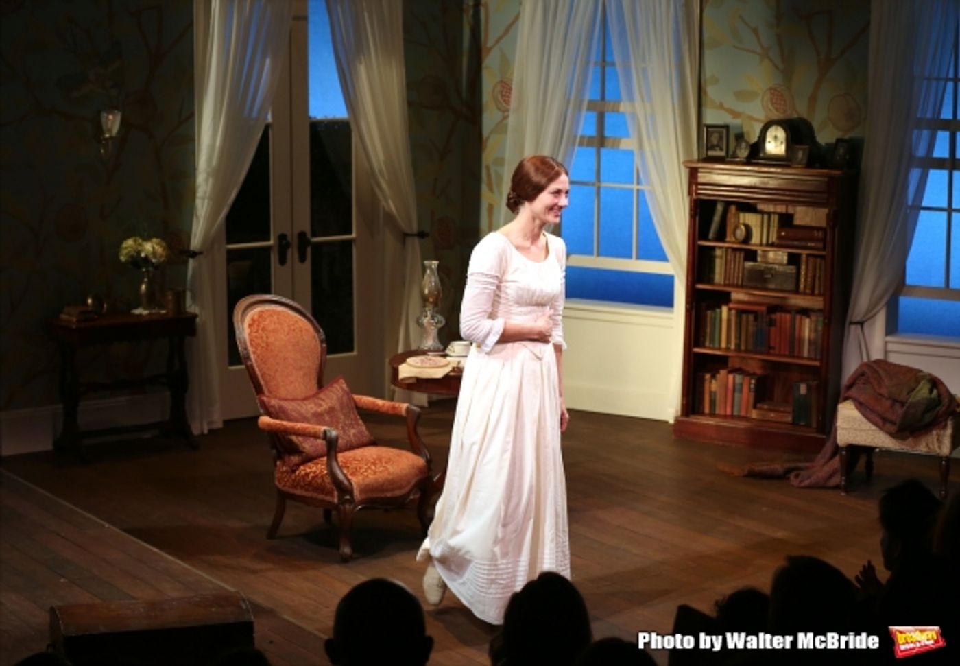 Photo Coverage: Joely Richardson Takes Opening Night Bows in THE BELLE OF AMHERST  Image