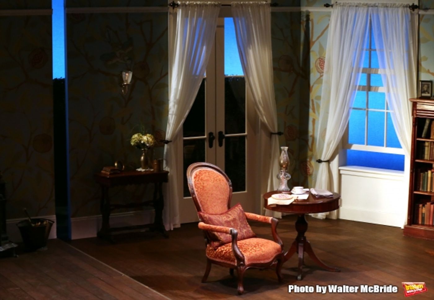 Photo Coverage: Joely Richardson Takes Opening Night Bows in THE BELLE OF AMHERST  Image