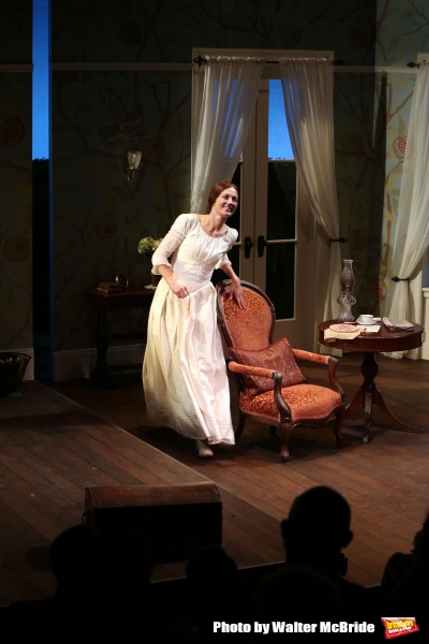 Photo Coverage: Joely Richardson Takes Opening Night Bows in THE BELLE OF AMHERST  Image
