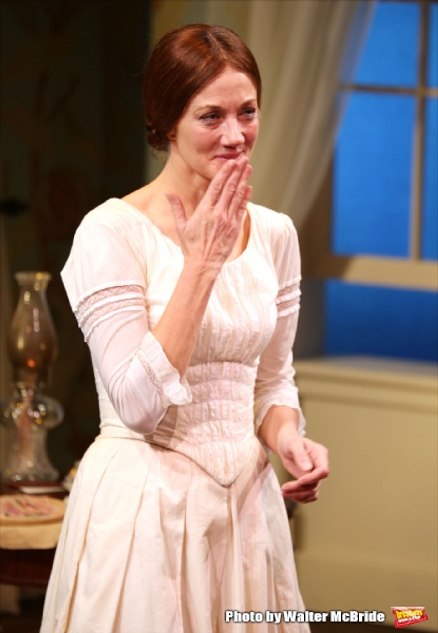 Photo Coverage: Joely Richardson Takes Opening Night Bows in THE BELLE OF AMHERST  Image