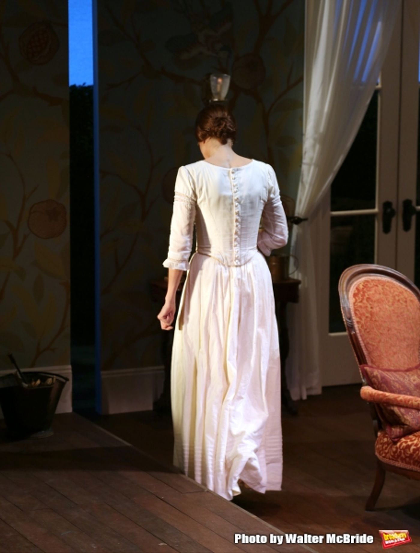 Photo Coverage: Joely Richardson Takes Opening Night Bows in THE BELLE OF AMHERST  Image