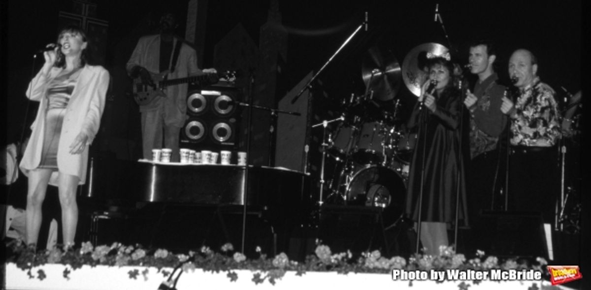 Manhattan Transfer:  Janis Siegel, Cheryl Bentyne, Alan Paul and Tim Hauser performing at Walt Disney World in Orlando Florida 1995. at 