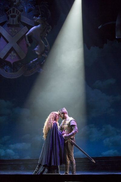 Mary McNulty as Guenevere and Adam Grabau as Arthur Photo