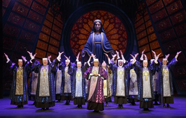 Kerissa Arrington and cast Photo