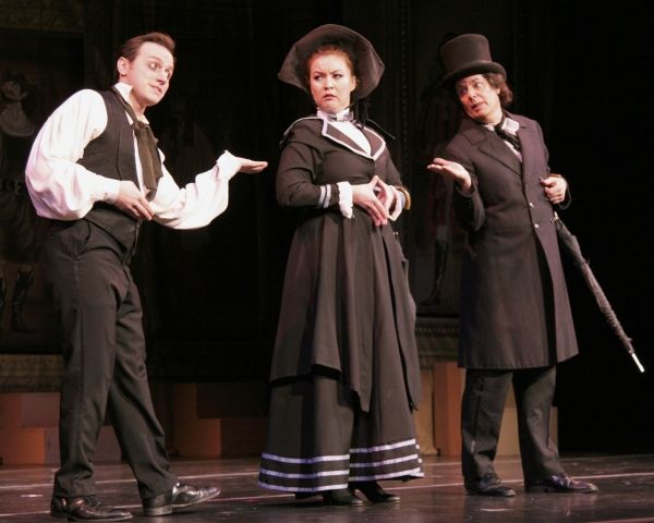 David Macaluso, Caitlin Burke and Richard Holmes Photo