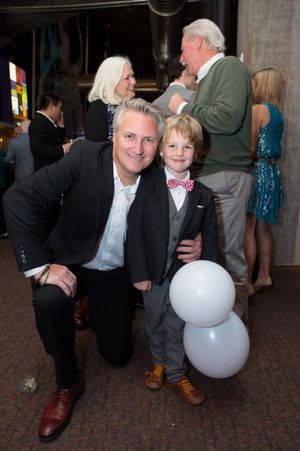 Eric Schaeffer and Iain Armitage Photo