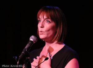 Julia Murney Photo