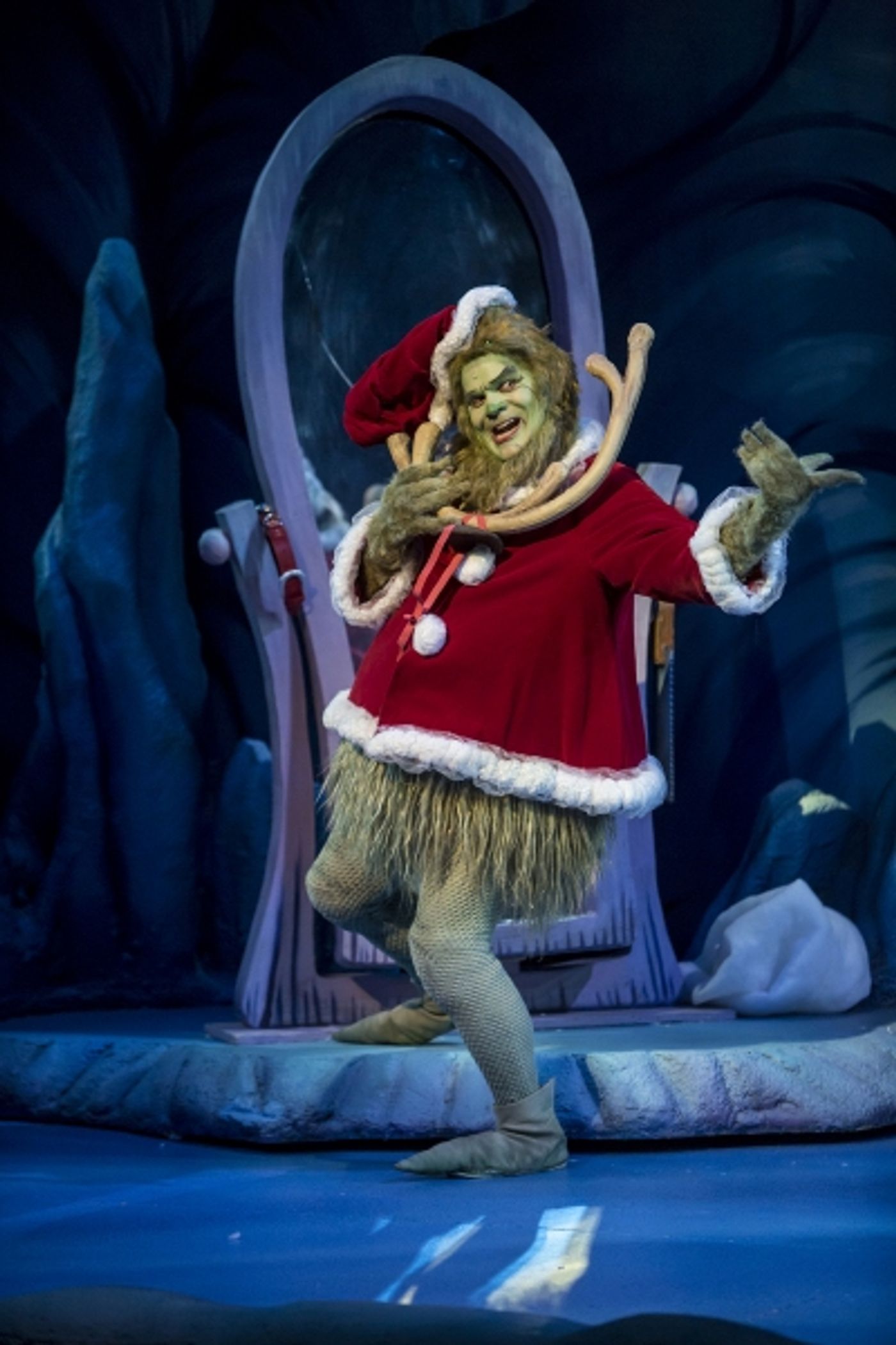 Photo Flash: First Look at Reed Sigmund and More in CTC's HOW THE GRINCH STOLE CHRISTMAS  Image