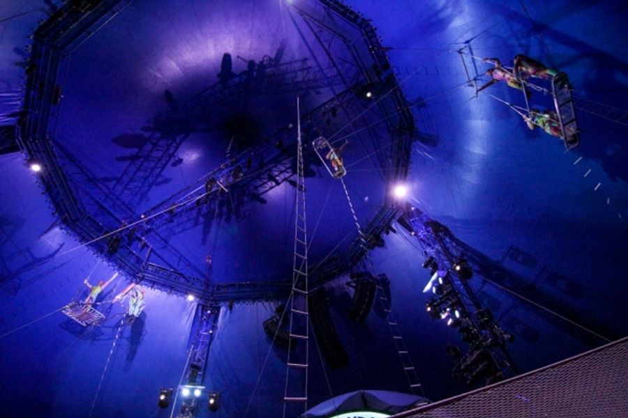 Photo Flash: The Big Apple Circus Comes to Town - at a Lincoln Center Near You! Image