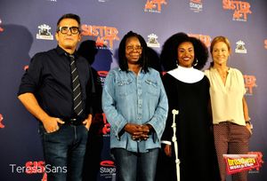 Andreu Buenafuente, Whoopi Goldberg, Mireia Mambo Bokele y Julia Gomez Cora @ BroadwayWorld Andreu Buenafuente, Whoopi Goldberg, Mireia Mambo Bokele y Julia Gomez Cora Photo