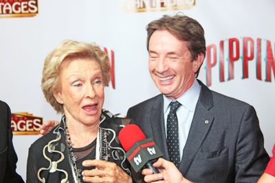  Cloris Leachman, Martin Short Photo