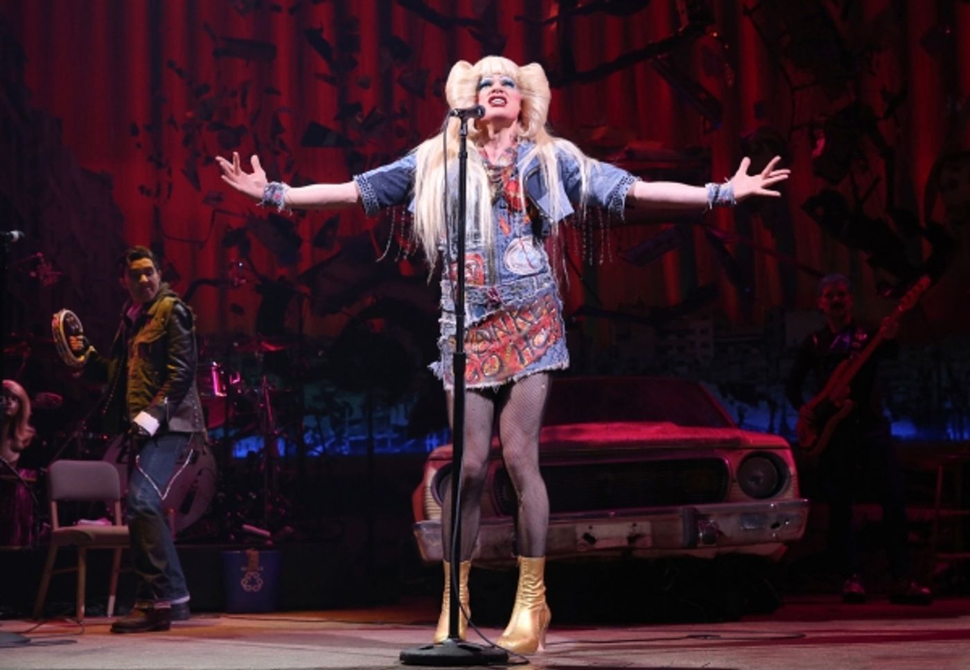 Photo Flash: Try and Tear Him Down - New Photos of Michael C. Hall in Broadway's HEDWIG AND THE ANGRY INCH!  Image
