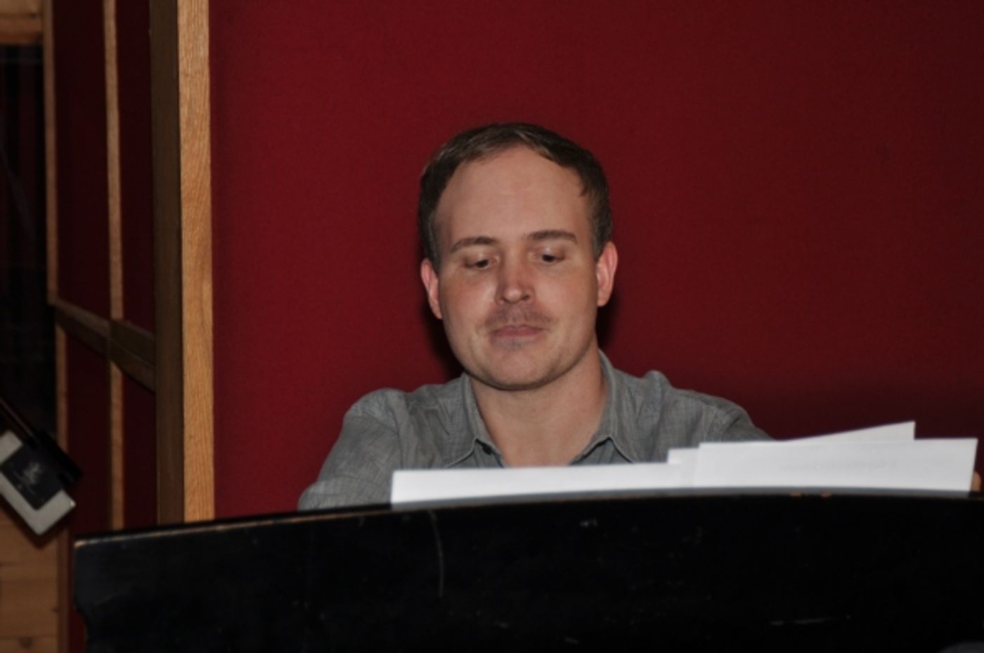 Exclusive Photo Coverage: A GENTLEMAN'S GUIDE TO LOVE AND MURDER Gets in the Holiday Spirit for Carols For A Cure Image