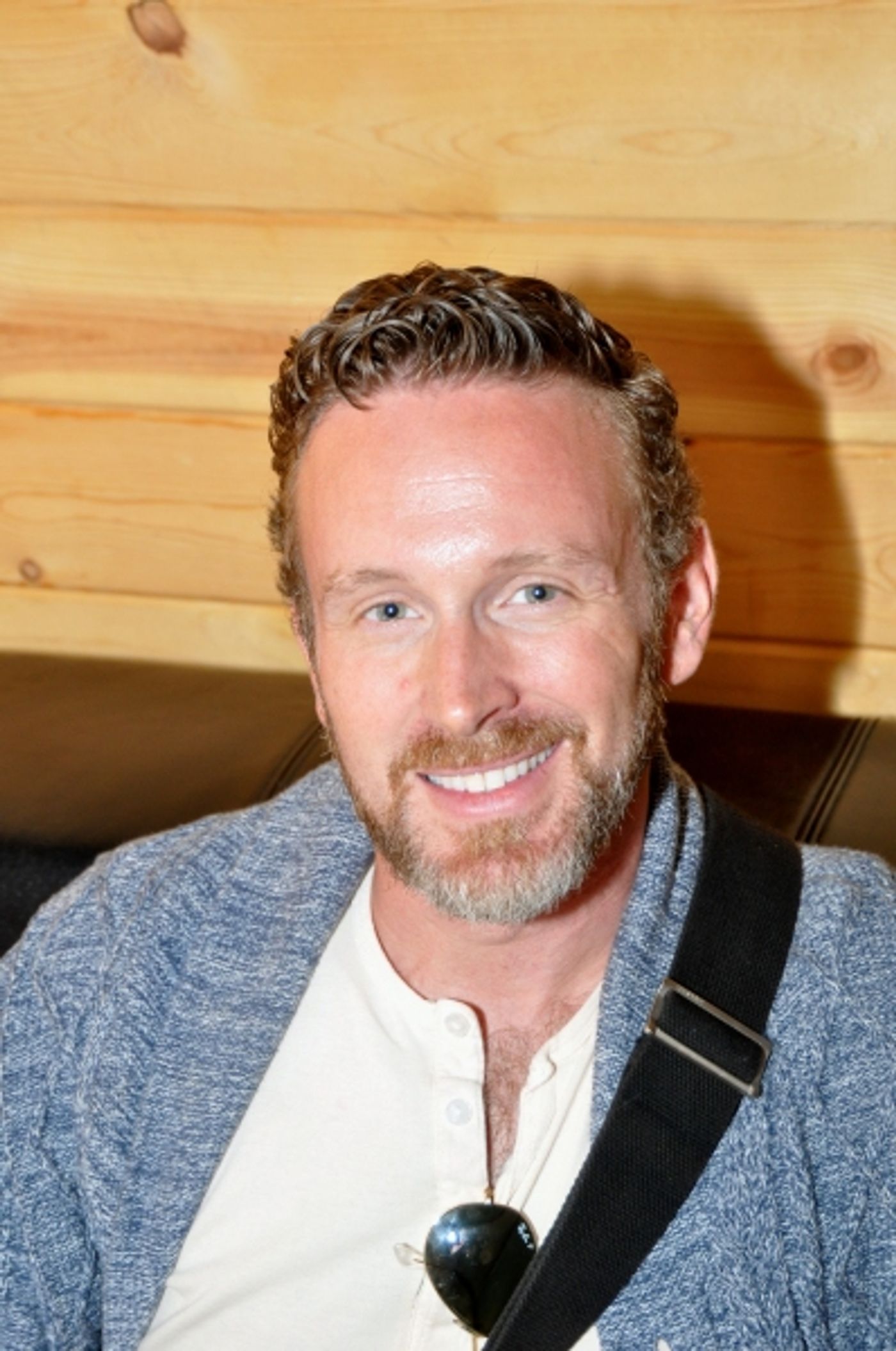 Exclusive Photo Coverage: A GENTLEMAN'S GUIDE TO LOVE AND MURDER Gets in the Holiday Spirit for Carols For A Cure Image