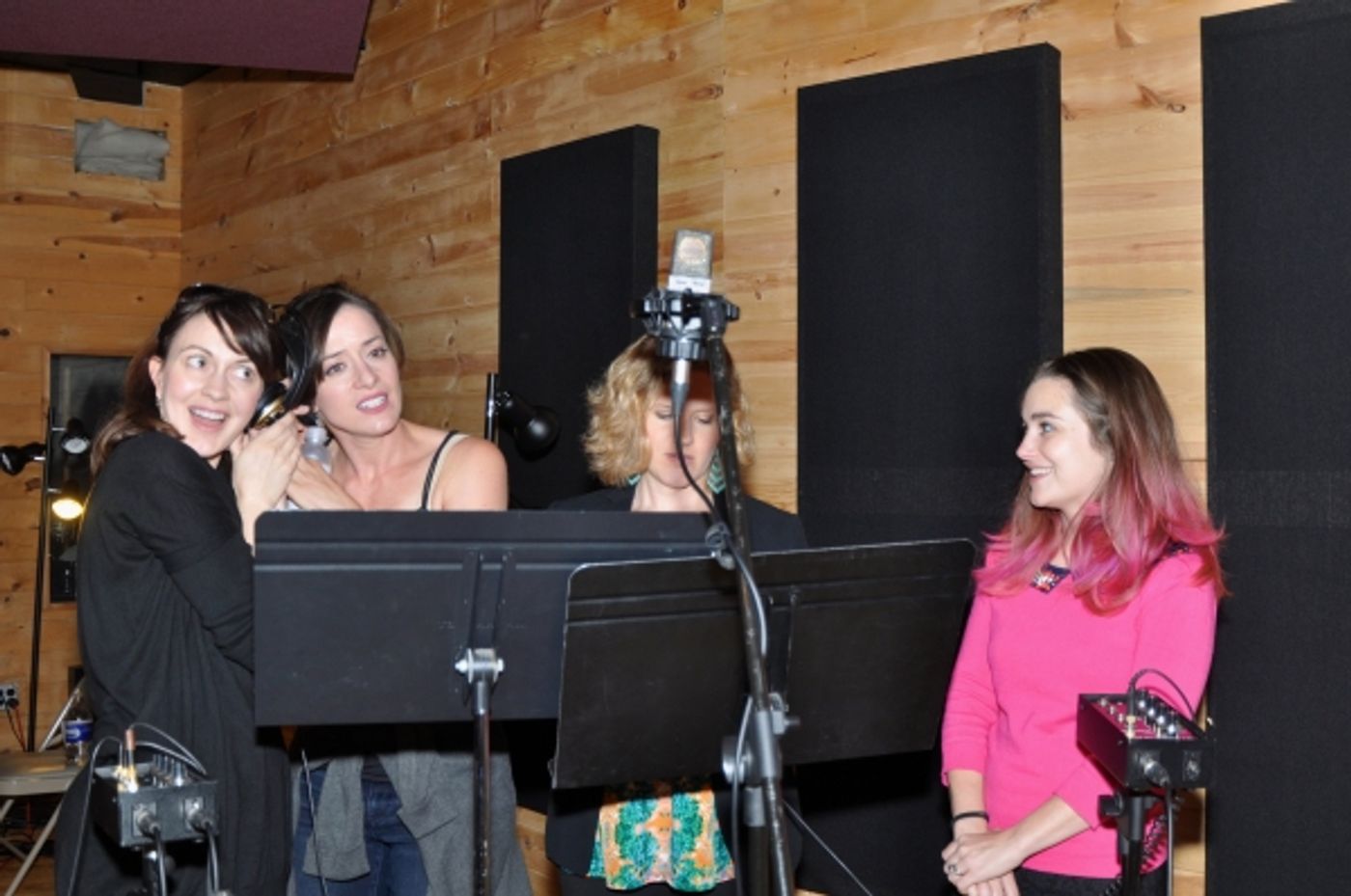 Exclusive Photo Coverage: A GENTLEMAN'S GUIDE TO LOVE AND MURDER Gets in the Holiday Spirit for Carols For A Cure Image