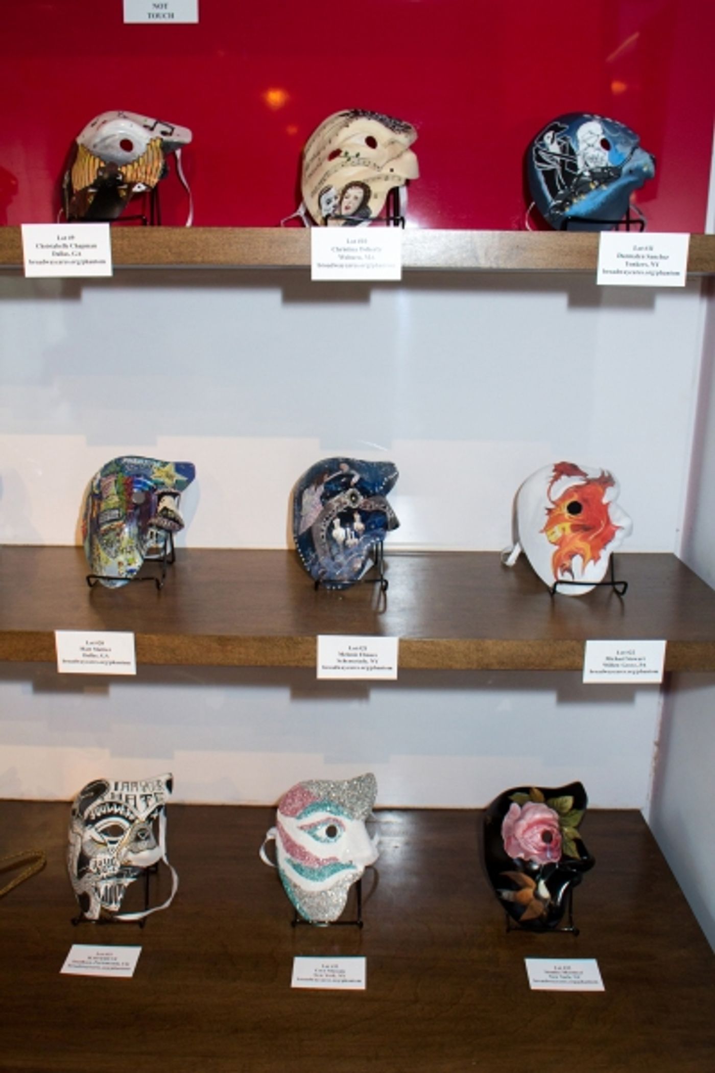 Photo Coverage: Norm Lewis and More Celebrate PHANTOM OF THE OPERA Pop-Up Shop and Gallery Opening Image