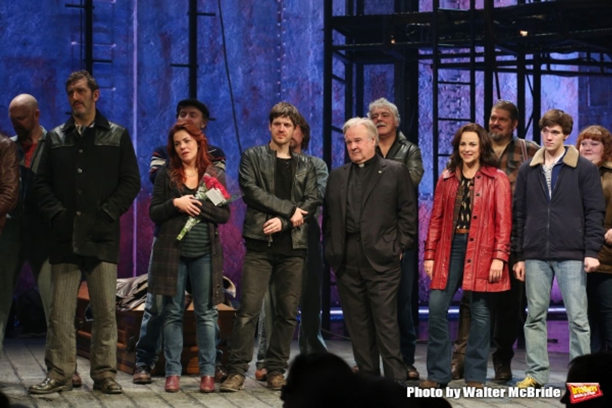  Jimmy Nail, Rachel Tucker, Michael Esper, Fred Applegate, Sally Ann Triplett and Collin Kelly- Sordelet with cast  at 