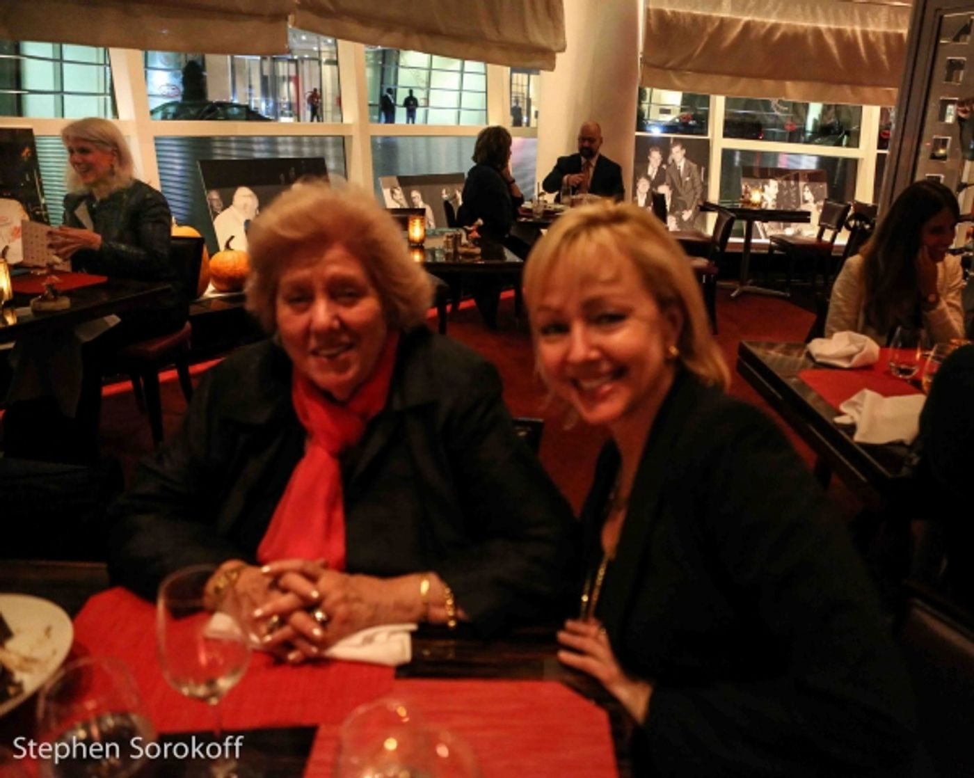 Photo Coverage: Sabrina Wender Plays Le Cirque's Musical Mondays  Image